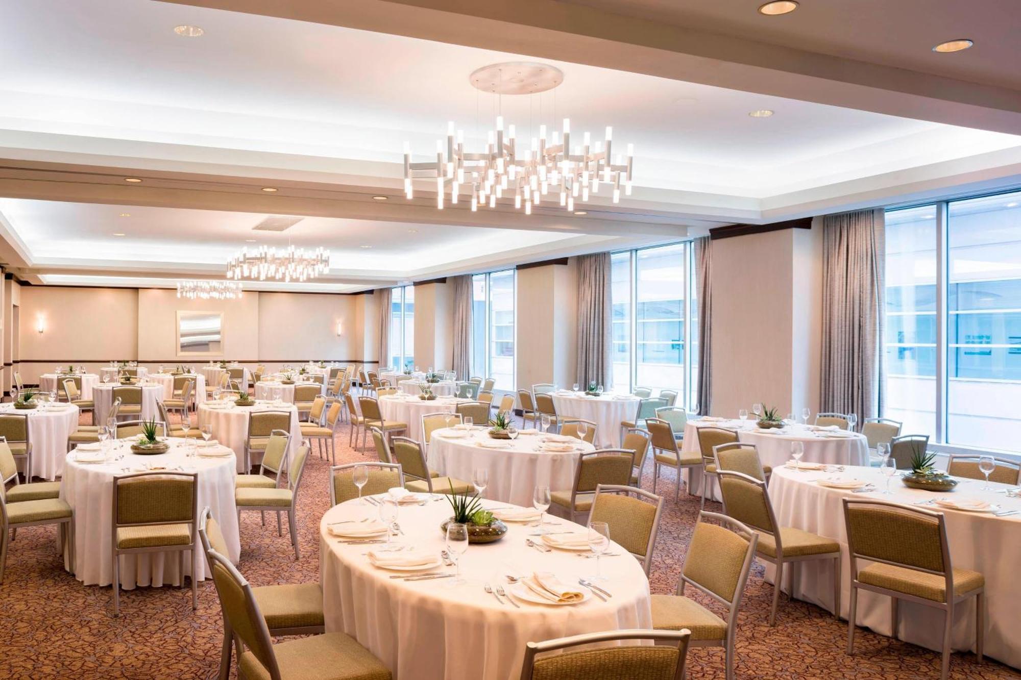 The Westin Pittsburgh Hotel Bagian luar foto