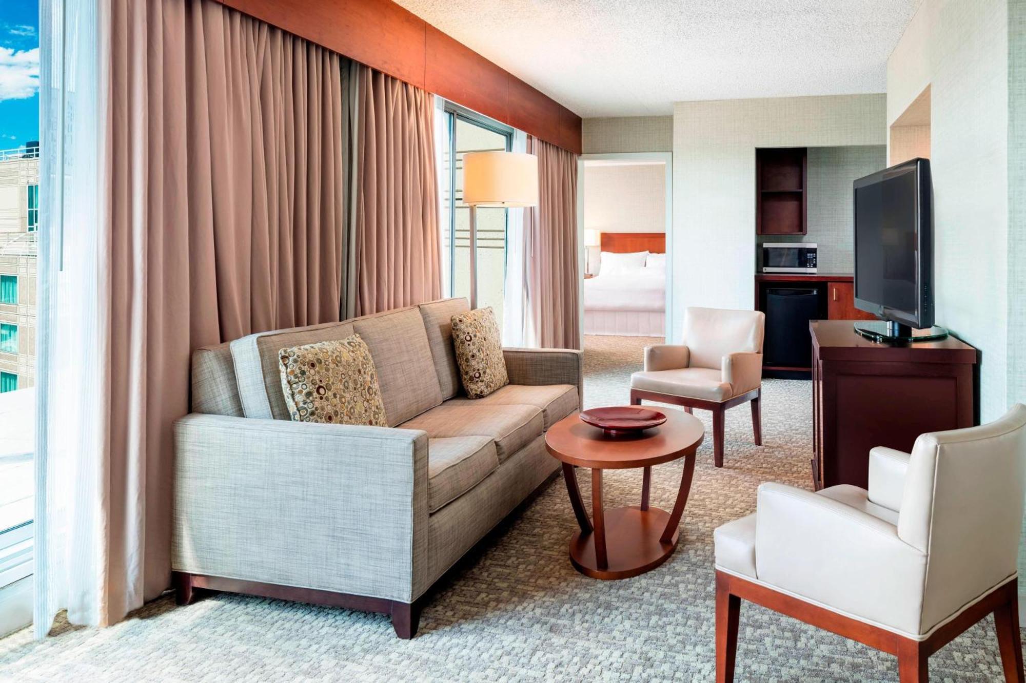 The Westin Pittsburgh Hotel Bagian luar foto